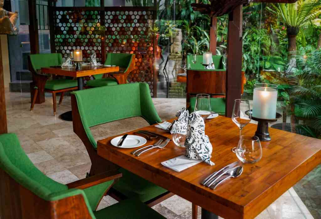 mozaic-gastronomic-restaurant-ubud-bali